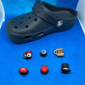Jibbitz 6 pieces for crocs